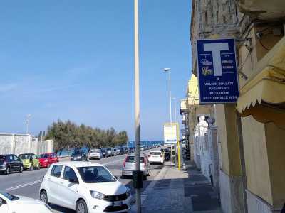 La rivendita numero 7 � situata in via Umberto Giordano, 28.